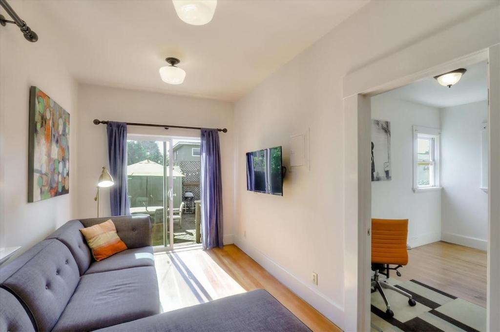 Apartment Light Filled 3 Bedrm With Enclosed Sunny Backyard Oakland